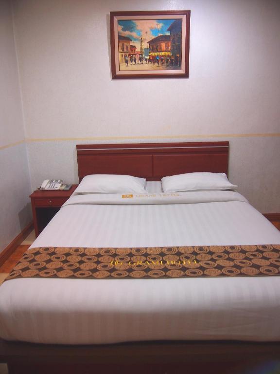 Dg Grami Hotel Paranaque City Rum bild