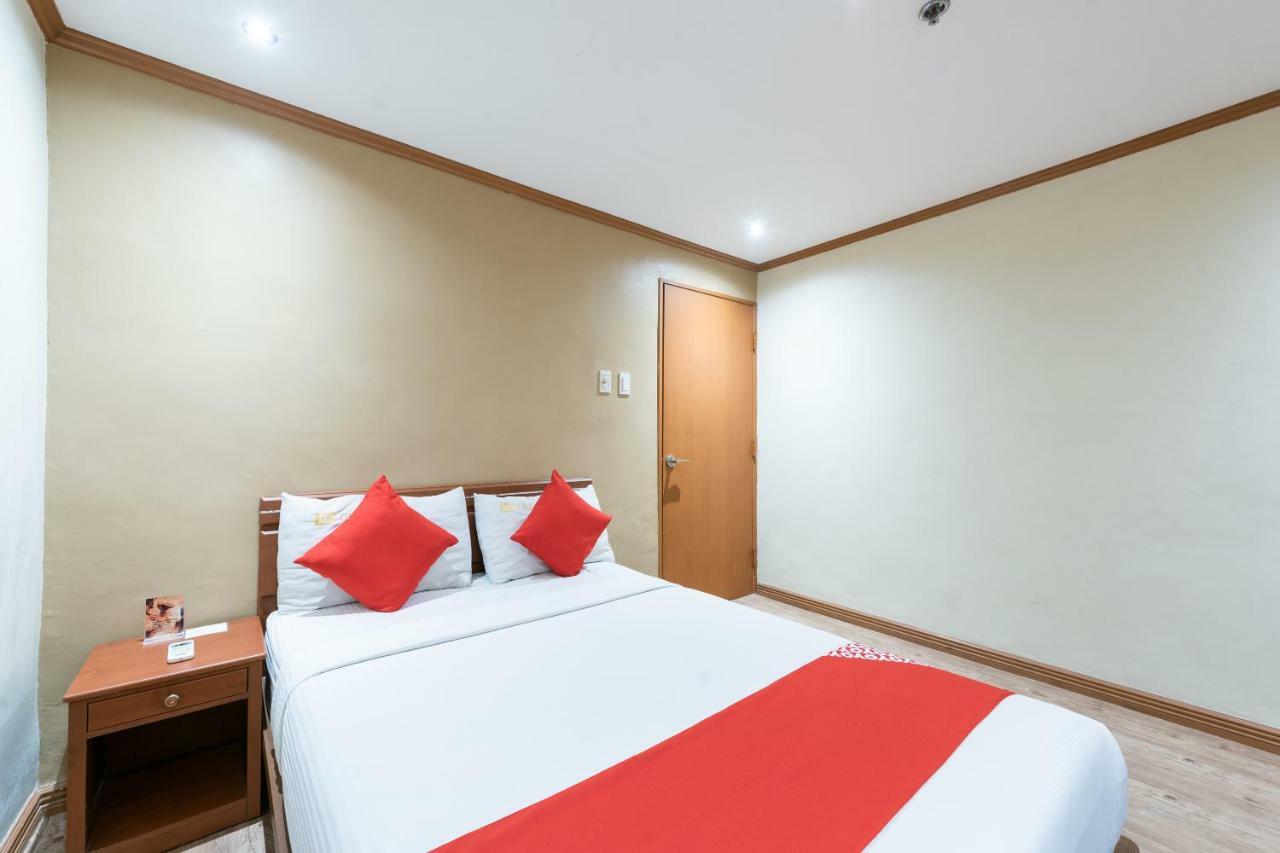 Dg Grami Hotel Paranaque City Exteriör bild