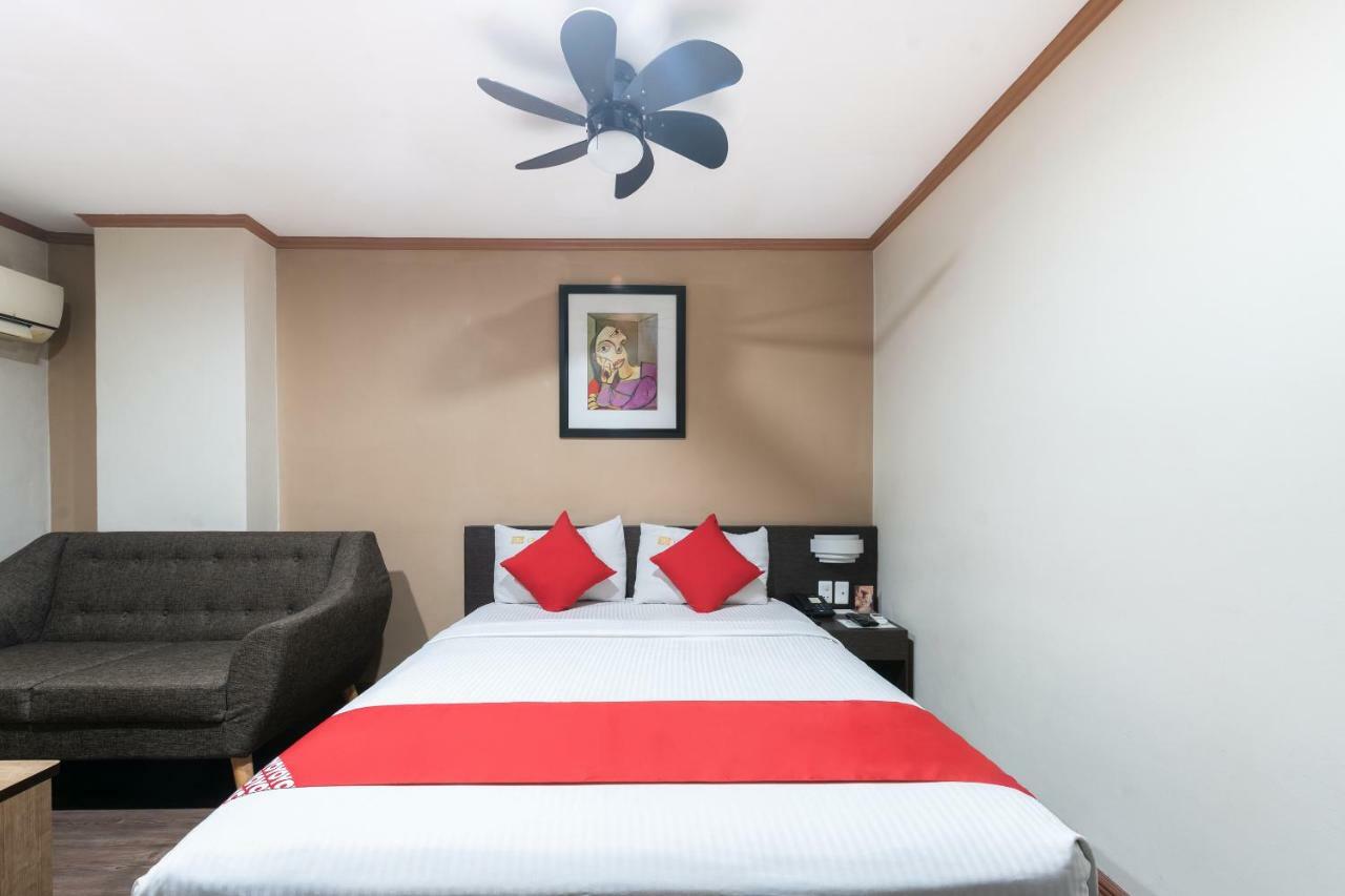 Dg Grami Hotel Paranaque City Exteriör bild