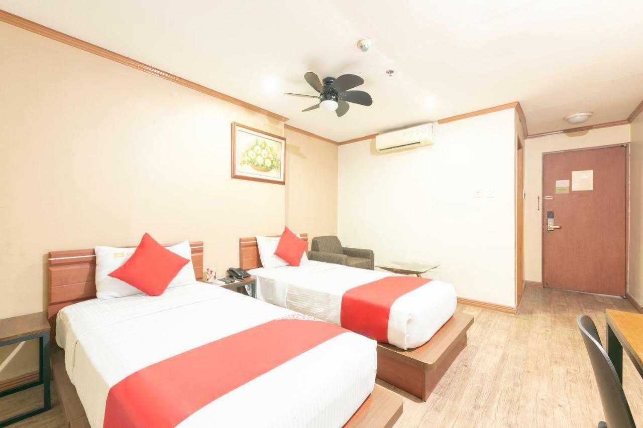 Dg Grami Hotel Paranaque City Exteriör bild