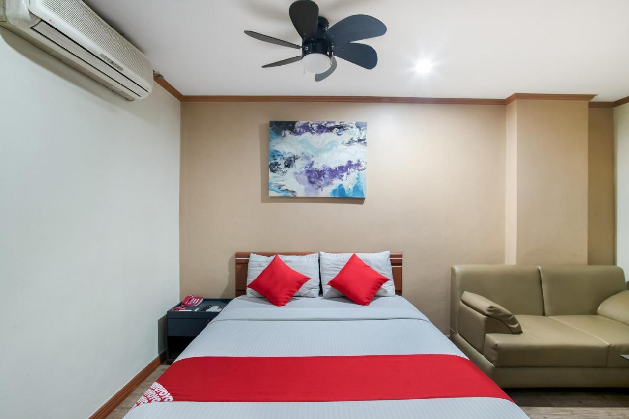 Dg Grami Hotel Paranaque City Exteriör bild