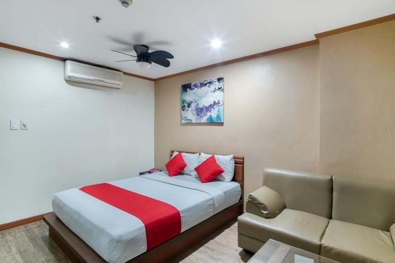 Dg Grami Hotel Paranaque City Exteriör bild